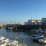La Maison Du Puits De Fer à En Ré La Flotte