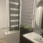 La Maison Du Puits De Fer A En Re *