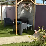 Semesterbostad La Maison Du Puits De Fer A En Re