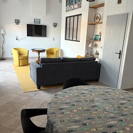 Ferienhaus La Maison Du Puits De Fer A En Re La Flotte